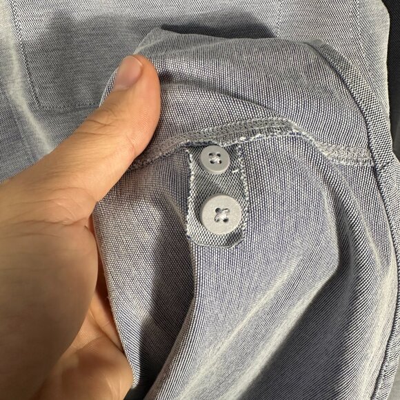 Lululemon Lightweight Long Sleeve Button Up Shirt - Picture 5 of 8